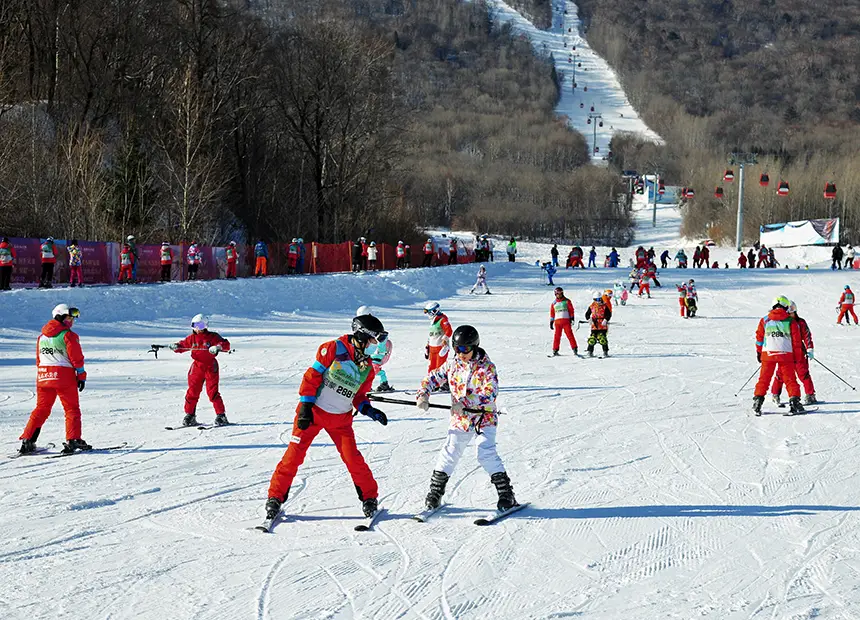 长春严打交通运输违规行为，护航冰雪旅游季插图-